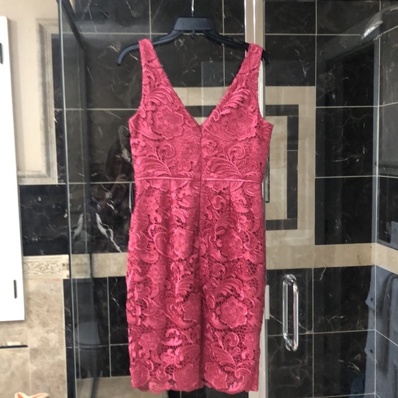 Adrianna Papell coral dress size 8, brand new with tags. - Picture 4 of 7